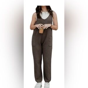 NWT Brown Sleeveless Jumpsuit
